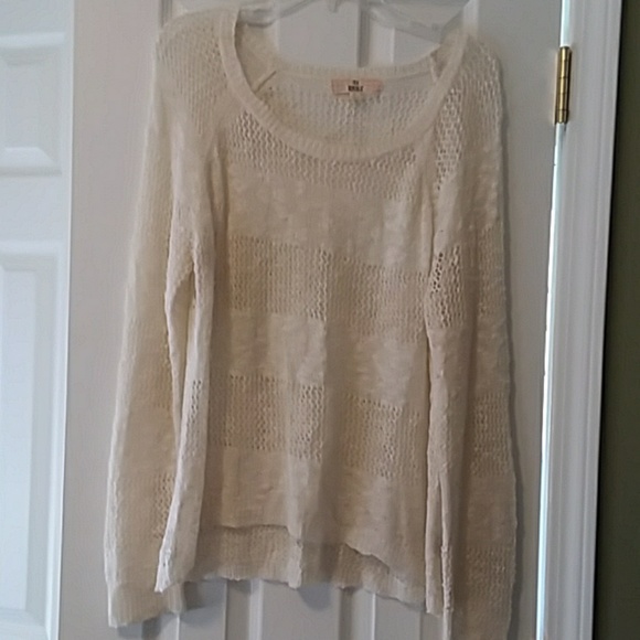 Sweater - Picture 1 of 3